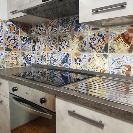 La Taverna Appartamento Scala A Chiocciola Фолоника Екстериор снимка