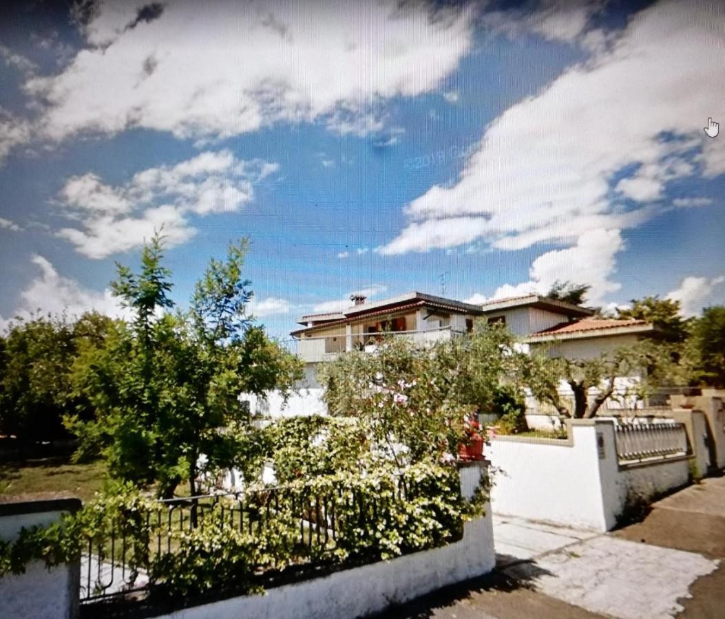 La Taverna Appartamento Scala A Chiocciola Фолоника Екстериор снимка